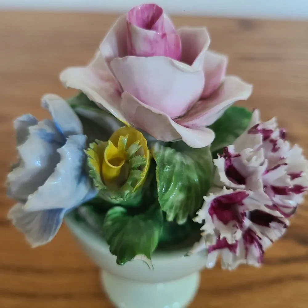 Vintage Radnor Bone China Mini Floral Bouquet Basket Vase Capodimonte Porcelain